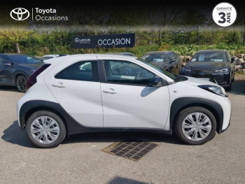 Photo 17 du bon plan TOYOTA Aygo X 1.0 VVT-i 72ch Dynamic MY23 occasion à 14390 €