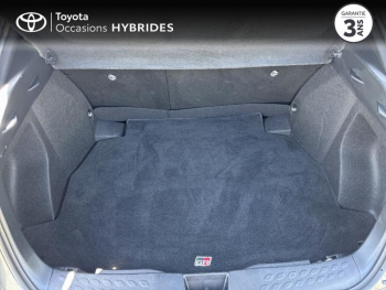 Photo 10 du bon plan TOYOTA C-HR 1.8 Hybride 122ch GR Sport E-CVT occasion à 26980 €