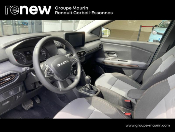 Photo 16 du bon plan DACIA Sandero 1.0 TCe 90ch Stepway Extreme auto -24 occasion à 20900 €