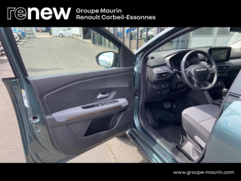Photo 47 du bon plan DACIA Sandero 1.0 TCe 90ch Stepway Extreme auto -24 occasion à 20900 €
