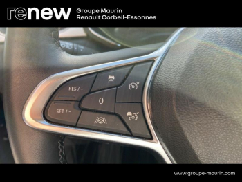 Photo 28 du bon plan RENAULT Captur 1.6 E-Tech hybride 145ch Techno occasion à 22900 €
