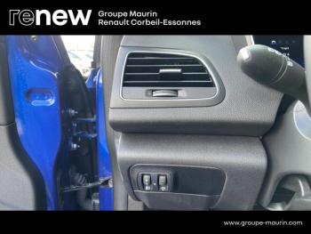 Photo 40 du bon plan RENAULT Megane 1.5 Blue dCi 115ch Techno EDC -23 occasion à 22900 €