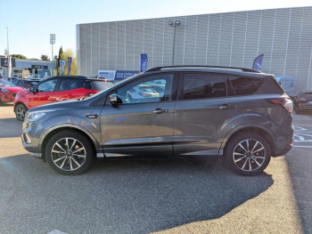 Photo 4 du bon plan FORD Kuga 2.0 TDCi 150ch Stop&Start ST-Line 4x2 Euro6.2 occasion à 16990 €