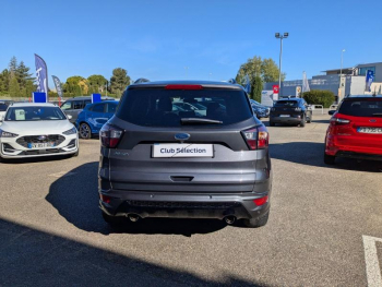 Photo 5 du bon plan FORD Kuga 2.0 TDCi 150ch Stop&Start ST-Line 4x2 Euro6.2 occasion à 16990 €