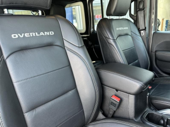 Photo 14 du bon plan JEEP Wrangler 2.2 MultiJet 200ch Overland Command-Trac BVA8 188g occasion à 41590 €