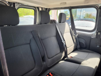 Photo 5 du bon plan NISSAN NV300 Combi L2H1 3t0 1.6 dCi 125ch S/S N-Connecta occasion à 22990 €