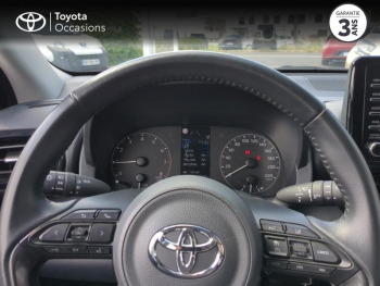 Photo 13 du bon plan TOYOTA Yaris 70 VVT-i Dynamic 5p MY22 occasion à 16590 €