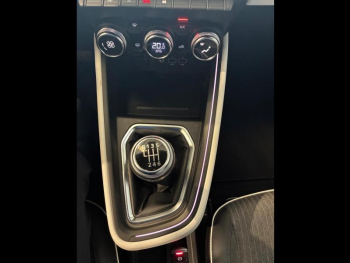 Photo 14 du bon plan RENAULT Clio 1.0 TCe 90ch Techno occasion à 17390 €