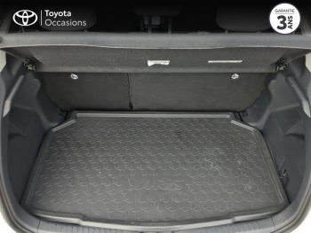 Photo 10 du bon plan TOYOTA Yaris 116h Design 5p MY22 occasion à 19490 €