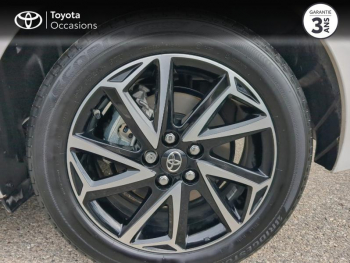Photo 16 du bon plan TOYOTA Yaris 116h Design 5p MY22 occasion à 19490 €