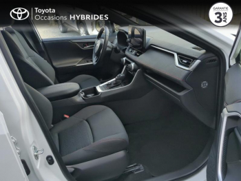 Photo 6 du bon plan TOYOTA RAV4 2.5 Hybride Rechargeable 306ch Design AWD-i MY24 occasion à 41990 €