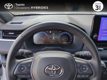 Photo 13 du bon plan TOYOTA RAV4 2.5 Hybride Rechargeable 306ch Design AWD-i MY24 occasion à 41990 €