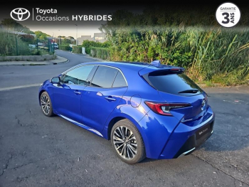 Photo 2 du bon plan TOYOTA Corolla 1.8 140ch Design MY23 occasion à 24990 €