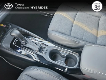 Photo 23 du bon plan TOYOTA Corolla 1.8 140ch Design MY23 occasion à 24990 €