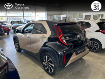 Photo 2 du bon plan TOYOTA Aygo X 1.0 VVT-i 72ch Design occasion à 15990 €