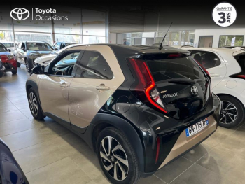 Photo 3 du bon plan TOYOTA Aygo X 1.0 VVT-i 72ch Design occasion à 15990 €