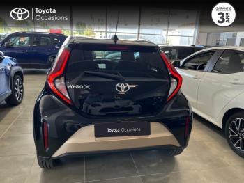 Photo 4 du bon plan TOYOTA Aygo X 1.0 VVT-i 72ch Design occasion à 15990 €