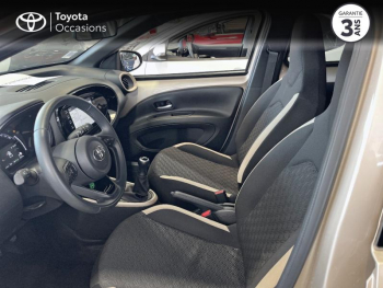 Photo 11 du bon plan TOYOTA Aygo X 1.0 VVT-i 72ch Design occasion à 15990 €