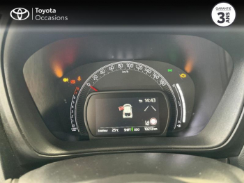 Photo 14 du bon plan TOYOTA Aygo X 1.0 VVT-i 72ch Design occasion à 15990 €