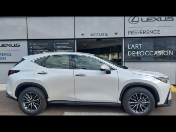 Photo 4 du bon plan LEXUS NX 350h 2WD Pack occasion à 47600 €