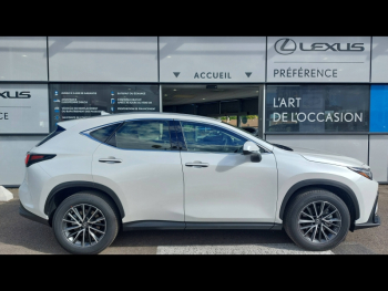 Photo 9 du bon plan LEXUS NX 350h 2WD Pack occasion à 47600 €