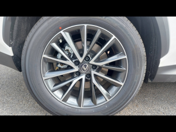Photo 10 du bon plan LEXUS NX 350h 2WD Pack occasion à 47600 €