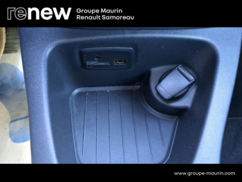 Photo 30 du bon plan RENAULT Zoe Intens charge normale R110 occasion à 7900 €