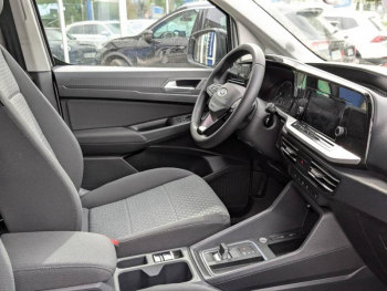 Photo 5 du bon plan FORD Grd Tourneo Connect 2.0 EcoBlue 122ch Titanium DSG7 TPMR occasion à 43899 €