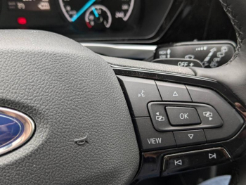 Photo 11 du bon plan FORD Grd Tourneo Connect 2.0 EcoBlue 122ch Titanium DSG7 TPMR occasion à 43899 €