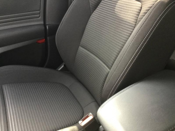 Photo 14 du bon plan FORD Focus SW 1.0 Flexifuel mHEV 125ch Titanium X Business occasion à 21990 €