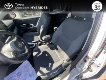 Photo 11 du bon plan TOYOTA Yaris 116h Design 5p occasion à 17990 €