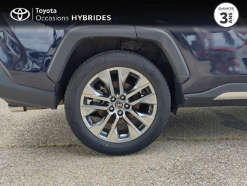 Photo 16 du bon plan TOYOTA RAV4 2.5 Hybride 218ch Lounge 2WD MY24 occasion à 41890 €