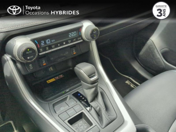 Photo 20 du bon plan TOYOTA RAV4 2.5 Hybride 218ch Lounge 2WD MY24 occasion à 41890 €