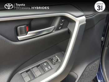Photo 23 du bon plan TOYOTA RAV4 2.5 Hybride 218ch Lounge 2WD MY24 occasion à 41890 €