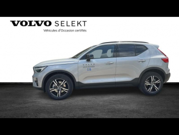 Photo 2 du bon plan VOLVO XC40 B3 163ch Plus DCT 7 occasion à 42900 €