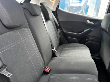 Photo 11 du bon plan FORD Fiesta 1.1 85ch Cool & Connect 5p Euro6.2 occasion à 10990 €