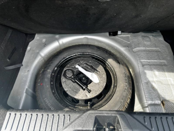 Photo 19 du bon plan FORD Fiesta 1.1 85ch Cool & Connect 5p Euro6.2 occasion à 10990 €