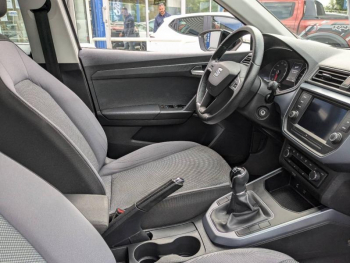 Photo 5 du bon plan SEAT Arona 1.0 EcoTSI 115ch Start/Stop Style Euro6d-T occasion à 13899 €