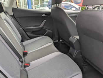 Photo 6 du bon plan SEAT Arona 1.0 EcoTSI 115ch Start/Stop Style Euro6d-T occasion à 13899 €