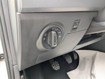 Photo 10 du bon plan SEAT Arona 1.0 EcoTSI 115ch Start/Stop Style Euro6d-T occasion à 13899 €