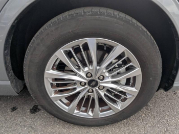 Photo 9 du bon plan FORD Kuga 2.5 Duratec 225ch PowerSplit PHEV Vignale e-CVT 13cv occasion à 23220 €
