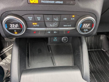 Photo 19 du bon plan FORD Kuga 2.5 Duratec 225ch PowerSplit PHEV Vignale e-CVT 13cv occasion à 23220 €