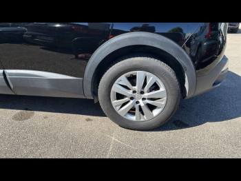 Photo 12 du bon plan PEUGEOT 3008 1.2 PureTech 130ch Active Business S&S EAT8  6cv occasion à 13900 €