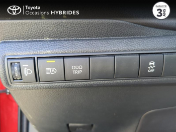 Photo 22 du bon plan TOYOTA Corolla 1.8 140ch Design MY23 occasion à 24990 €