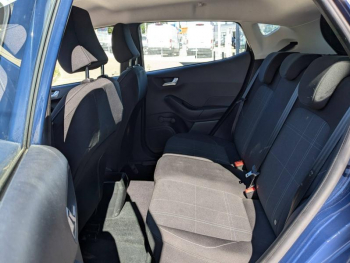 Photo 12 du bon plan FORD Fiesta 1.1 85ch Cool & Connect 5p Euro6.2 occasion à 9990 €