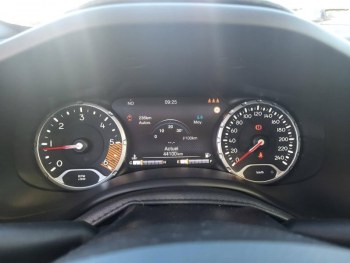 Photo 21 du bon plan JEEP Renegade 1.0 GSE T3 120ch Central Park MY21 occasion à 20490 €