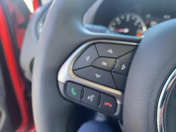 Photo 22 du bon plan JEEP Renegade 1.0 GSE T3 120ch Central Park MY21 occasion à 20490 €