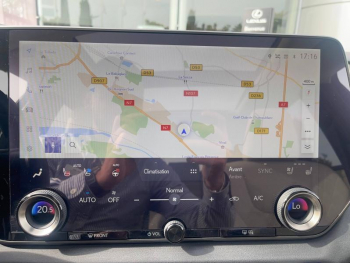 Photo 26 du bon plan LEXUS RX 450h+ Executive 4WD MY24 occasion à 74900 €