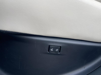 Photo 37 du bon plan LEXUS RX 450h+ Executive 4WD MY24 occasion à 74900 €