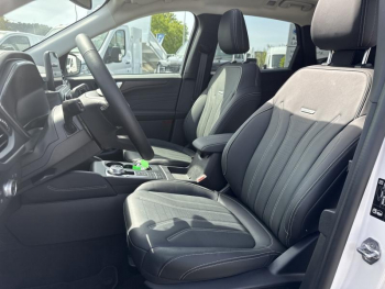 Photo 10 du bon plan FORD Kuga 2.5 Duratec 225ch PHEV Vignale BVA occasion à 36900 €